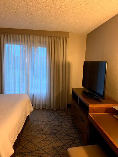 Hotel «Embassy Suites by Hilton Seattle North Lynnwood», reviews and photos, 20610 44th Ave W, Lynnwood, WA 98036, USA
