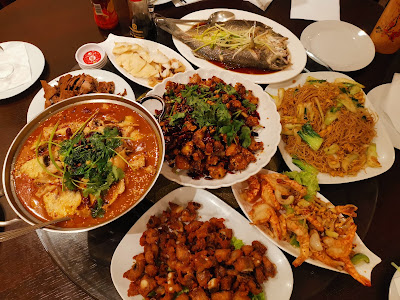 Double Bonheur 乐馨园 à Paris
