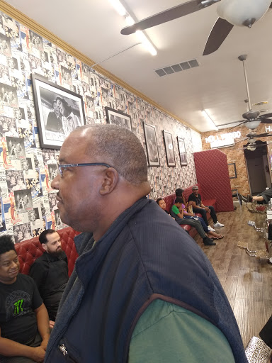 Hair Salon «The Blade Barbershop», reviews and photos, 4722 Lankershim Blvd, North Hollywood, CA 91602, USA