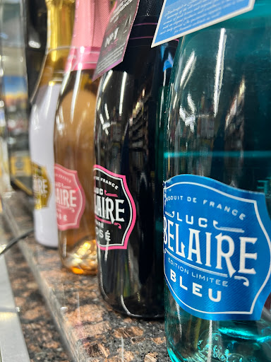 Wine Store «Canyon Crest Liquor», reviews and photos, 1350 Massachusetts Ave, Riverside, CA 92507, USA