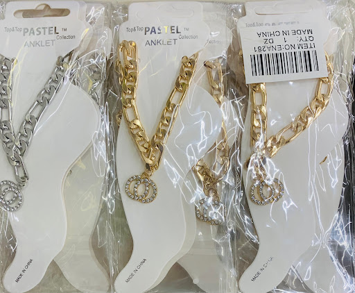 Beauty Supply Store «US Hair & Beauty Supply & Wig», reviews and photos, 3670 E Main St, Columbus, OH 43213, USA