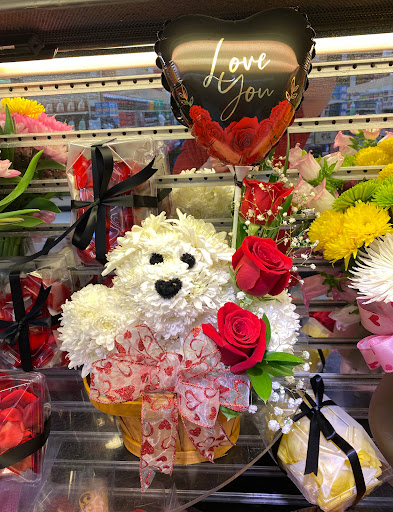 Grocery Store «Giant Food Stores», reviews and photos, 173 Holly Rd, Gilbertsville, PA 19525, USA