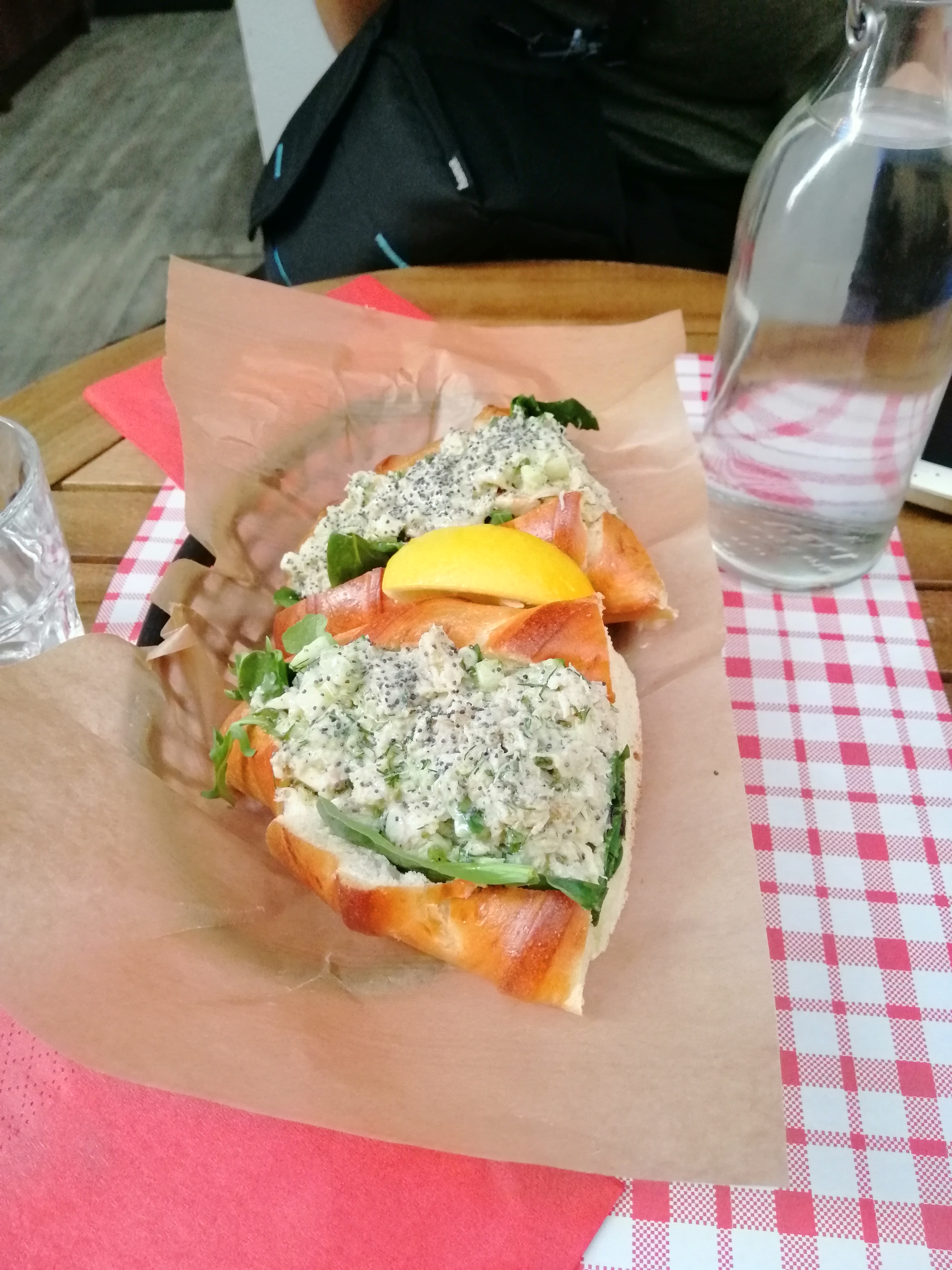 Photo n° 1 de l'avis de Jimmy.h fait le 27/03/2019 à 20:34