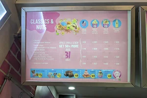 Baskin Robbins image