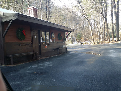 Candle Store «Whiffle Tree Country Store & Candle Co», reviews and photos, 101 Andover Rd, Billerica, MA 01821, USA