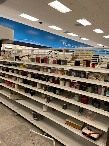 Clothing Store «Ross Dress for Less», reviews and photos, 1030 N Rengstorff Ave, Mountain View, CA 94043, USA