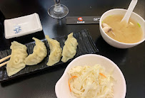 Plats et boissons du Restaurant japonais authentique DD Sushi Charpennes à Lyon - n°3
