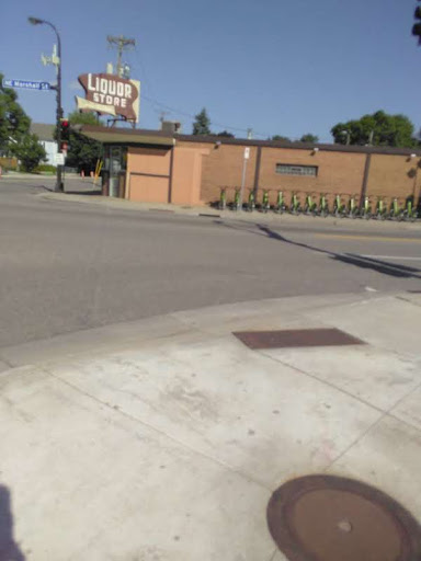 Liquor Store «River Liquor Store», reviews and photos, 2435 Marshall St NE, Minneapolis, MN 55418, USA