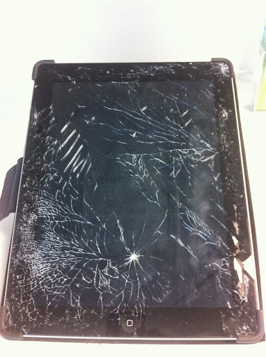 Cell Phone Store «Cracked Myphone Cellphone & Computer Repair IPhone Repair Tablet Repair», reviews and photos, 20949 Norwalk Blvd, Lakewood, CA 90715, USA