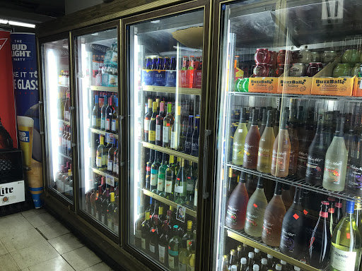 Market «Liquor Wine Store Super Y Market», reviews and photos, 7130 Middlebelt Rd, Romulus, MI 48174, USA