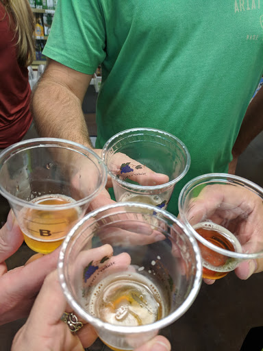 Liquor Store «Keg Liquors», reviews and photos, 617 E Lewis and Clark Pkwy, Clarksville, IN 47129, USA