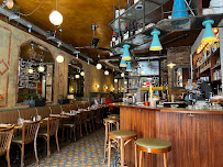 Atmosphère du Restaurant Café Cosmos à Paris - n°12