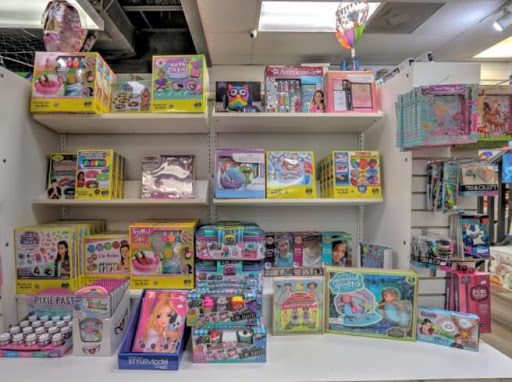 Toy Store «Boomerang Toy Store», reviews and photos, 1 N Forest Beach Dr # B1-4, Hilton Head Island, SC 29928, USA