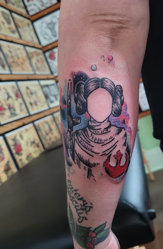 Thrill Vulture Tattooing, 39 E College Ave, Westerville, OH 43081, USA, 