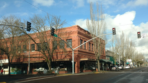 Shoe Store «Footwise in Corvallis», reviews and photos, 301 SW Madison Ave #100, Corvallis, OR 97333, USA