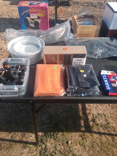 Flea Market «Azalea Flea Market», reviews and photos, 5209 Wilkinson Rd, Richmond, VA 23227, USA