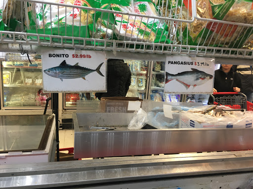 Asian Grocery Store «Kim Nhung Superfood», reviews and photos, 30925 Dequindre Rd, Madison Heights, MI 48071, USA