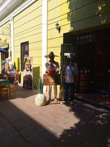 Centro de entretenimiento Tlaquepaque