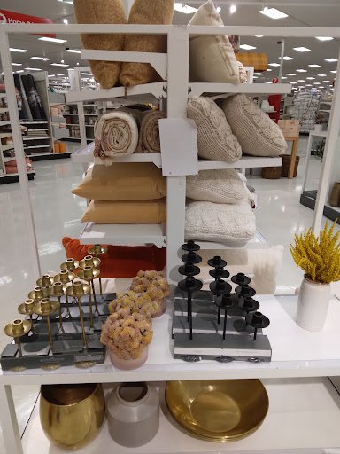 Department Store «Target», reviews and photos, 2626 Delaware Ave, Buffalo, NY 14216, USA