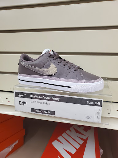 Sporting Goods Store «Academy Sports + Outdoors», reviews and photos, 4232 Ambassador Caffery Pkwy, Lafayette, LA 70508, USA