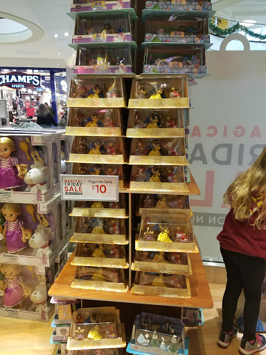 Toy Store «Disney Store», reviews and photos, 1961 Chain Bridge Rd, McLean, VA 22102, USA