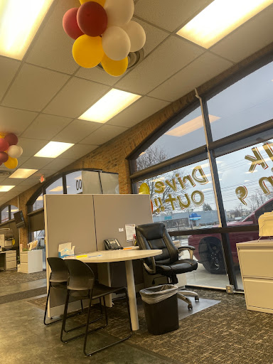 Car Dealer «RightWay Auto Sales», reviews and photos, 30500 Plymouth Rd, Livonia, MI 48150, USA