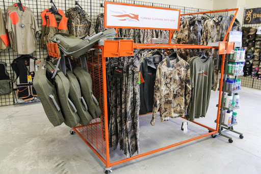 Sporting Goods Store «Pacific Flyway Supplies- Sporting Goods and Ammo», reviews and photos, 1690 N Lincoln St, Dixon, CA 95620, USA