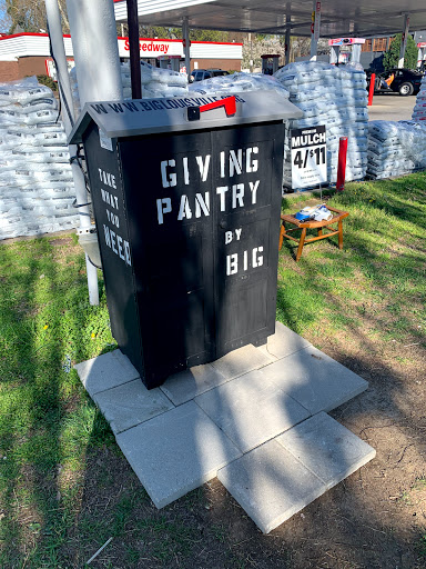 B.I.G. Giving Pantry
