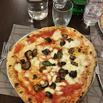 Photo n°2 de l'avis de M. fait le 23/02/2017 à 23:34 sur le  Peppe Sott'o Ponte Srl à Torre del Greco