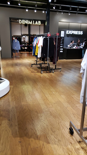 Clothing Store «Express», reviews and photos, 4502 S Steele St, Tacoma, WA 98409, USA