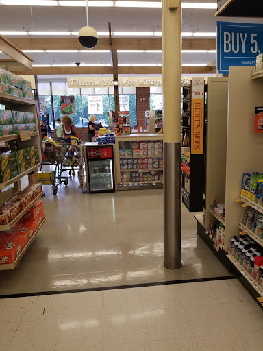 Grocery Store «Food Lion», reviews and photos, 46 Madison Plaza Dr, Madison, VA 22727, USA