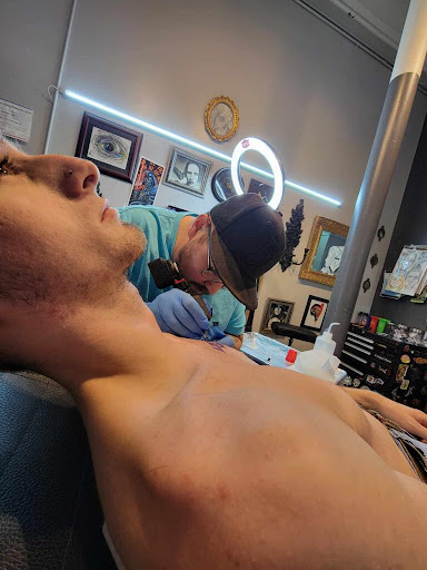Explore gecko tattoo ideas, creative tattoo ideas in Fort Wayne, available at Grade A Tattoos and Body Piercing