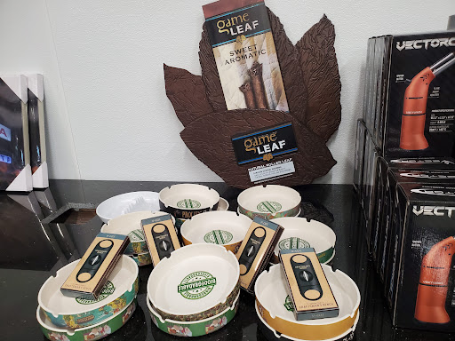 Tobacco Shop «2 Way Smoke Shop», reviews and photos, 7422 N 51st Ave, Glendale, AZ 85301, USA