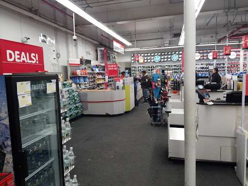 Office Supply Store «Staples», reviews and photos, 91-30 Van Wyck Expy, Jamaica, NY 11418, USA
