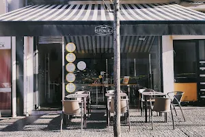 Café república Matosinhos image