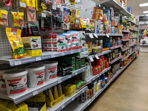 Trenton Hardware & Farm Supply in Trenton, Florida