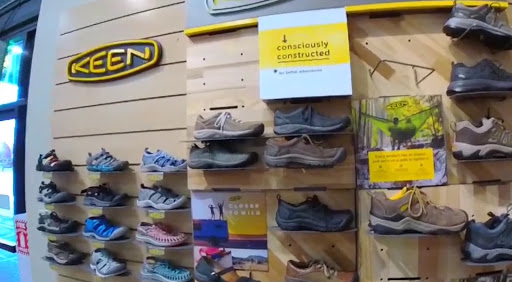 Orthopedic Shoe Store «Footwear Express», reviews and photos, 290 Commercial St NE, Salem, OR 97301, USA