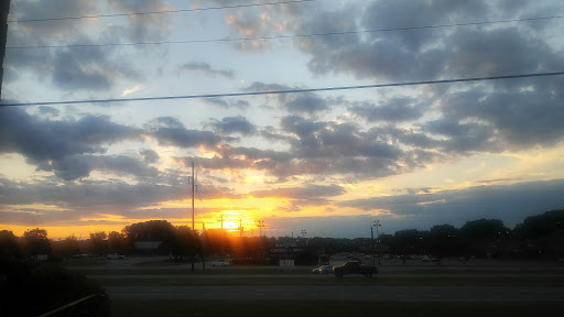 Shoe Store «Famous Footwear», reviews and photos, 120 Cherokee Pl, Cartersville, GA 30121, USA