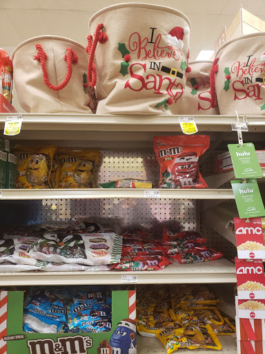 Grocery Store «Schnucks», reviews and photos, 4500 W Lloyd Expy, Evansville, IN 47712, USA