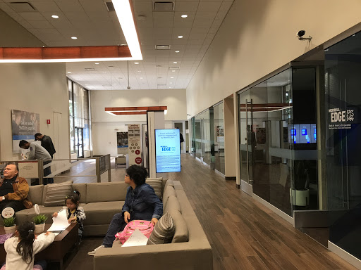 Bank «Bank of America Financial Center», reviews and photos