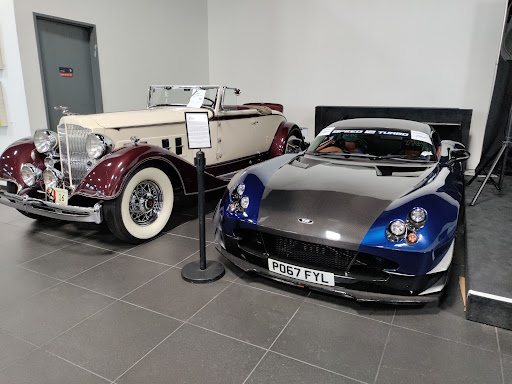 Car Dealer «Celebrity Cars Las Vegas», reviews and photos, 7770 Dean Martin Dr #301, Las Vegas, NV 89139, USA