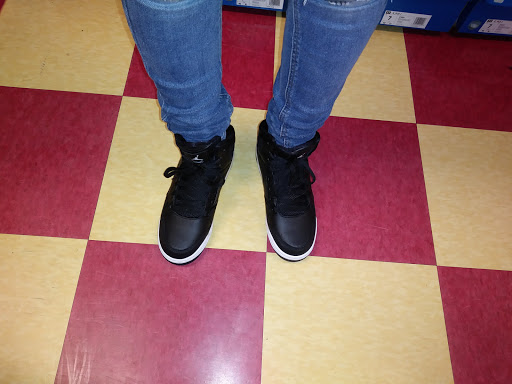 Shoe Store «WSS», reviews and photos, 104 W Foothill Blvd, Rialto, CA 92376, USA