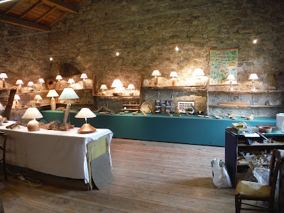 TOURNEUR SUR BOIS / ATELIER CRÉATION OBJETS EN BOIS à Saint-Félix-de-Sorgues