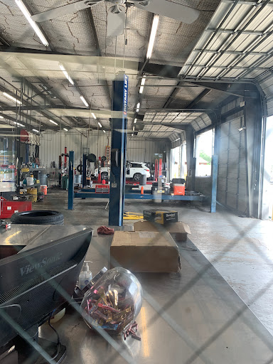 Tire Shop «Tire Engineers - Formerly Check Engine Automotive», reviews and photos, 17212 Airline Hwy, Prairieville, LA 70769, USA