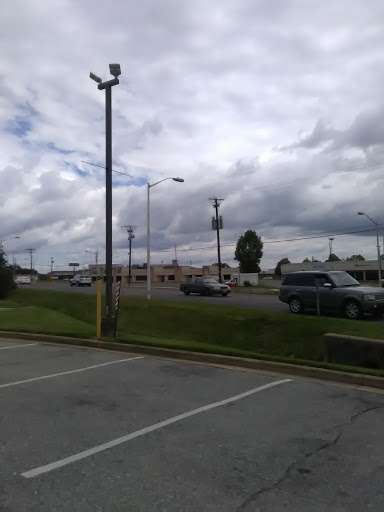 Liquor Store «Warehouse Liquors», reviews and photos, 7619 Marlboro Pike, Forestville, MD 20747, USA