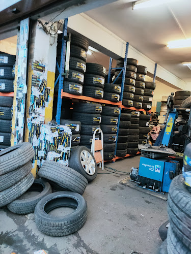 Reviews of Kwick Tyres in London - Tire shop
