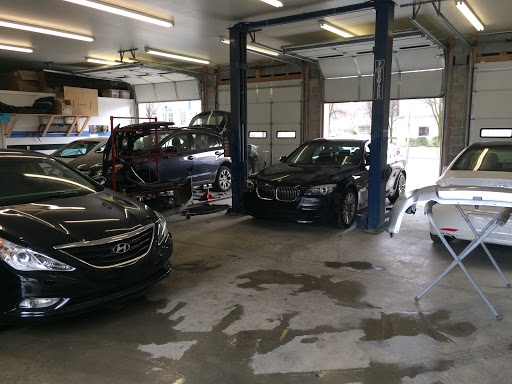 Auto Body Shop «Downingtown Collision», reviews and photos, 33 W Lancaster Ave, Downingtown, PA 19335, USA