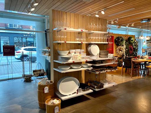 Furniture Store «Crate and Barrel», reviews and photos, 48 S Main St, West Hartford, CT 06107, USA