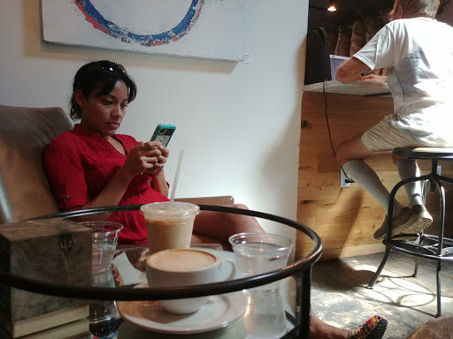 Coffee Shop «DI Coffee Bar», reviews and photos, 214 E Davis Blvd, Tampa, FL 33606, USA