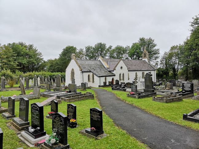 Llandyry Church - Church